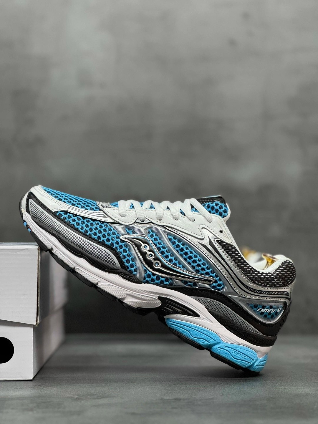 saucony progrid triumph 4,кроссовки saucony progrid triumph 4,кроссовки saucony,saucony progrid omni 9,кроссовки saucony progrid omni 9