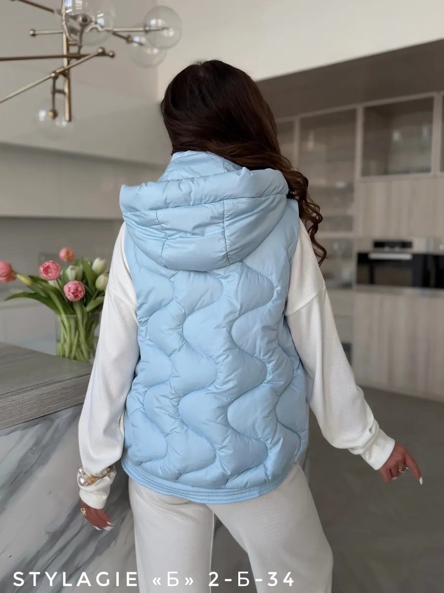 женская жилетка,жилет женский,жилетка,жилет,утепленный жилет