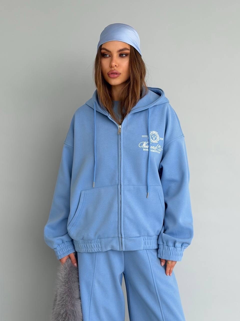 толстовка в стиле,толстовка,толстовка женская,модная толстовка,голубая толстовка