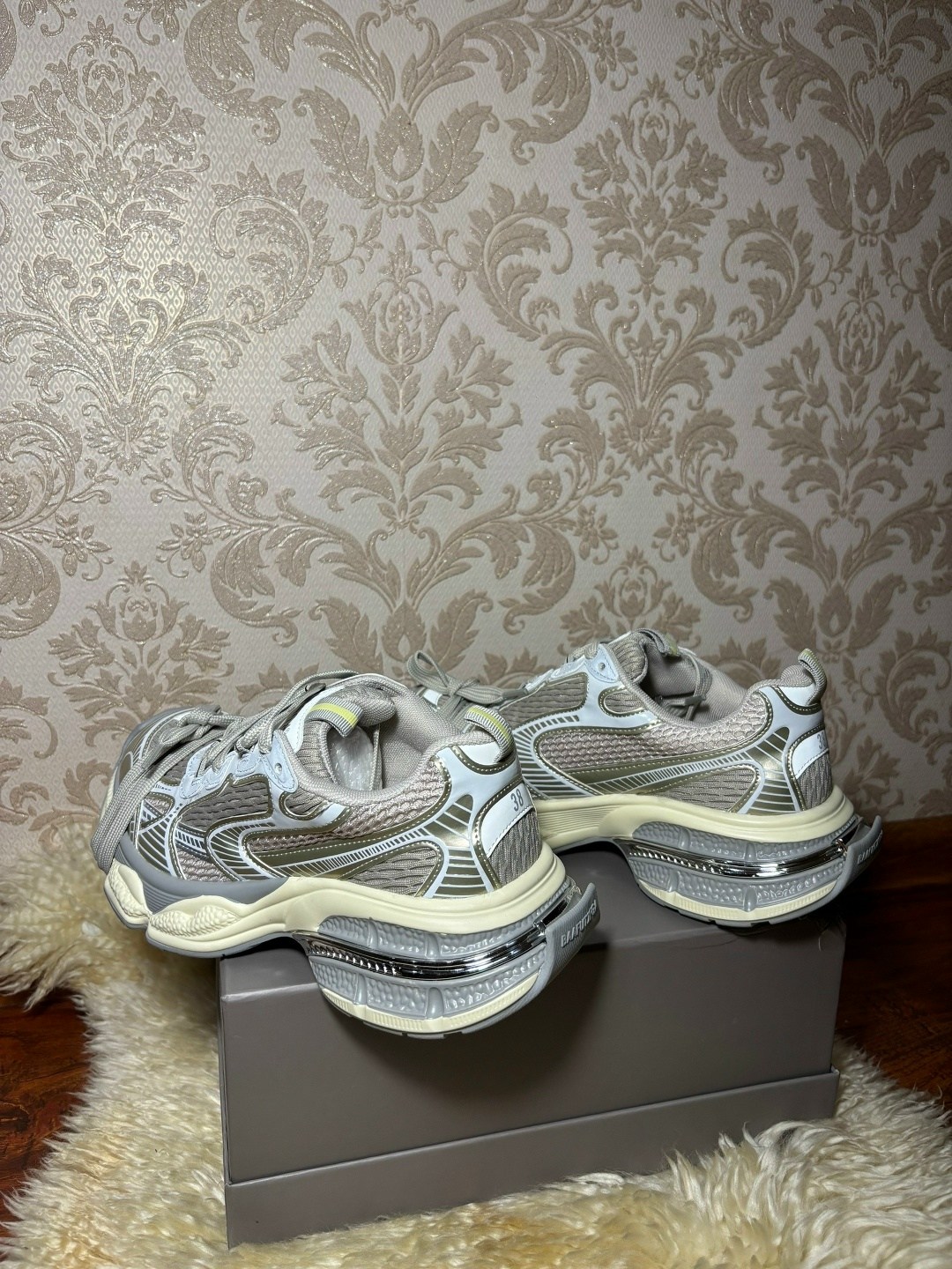 женские кроссовки balenciaga,кроссовки balenciaga,кроссовки balenciaga 3xl женские,баленсиага кроссовки женские,кроссовки спортивные мужские летние balenciaga