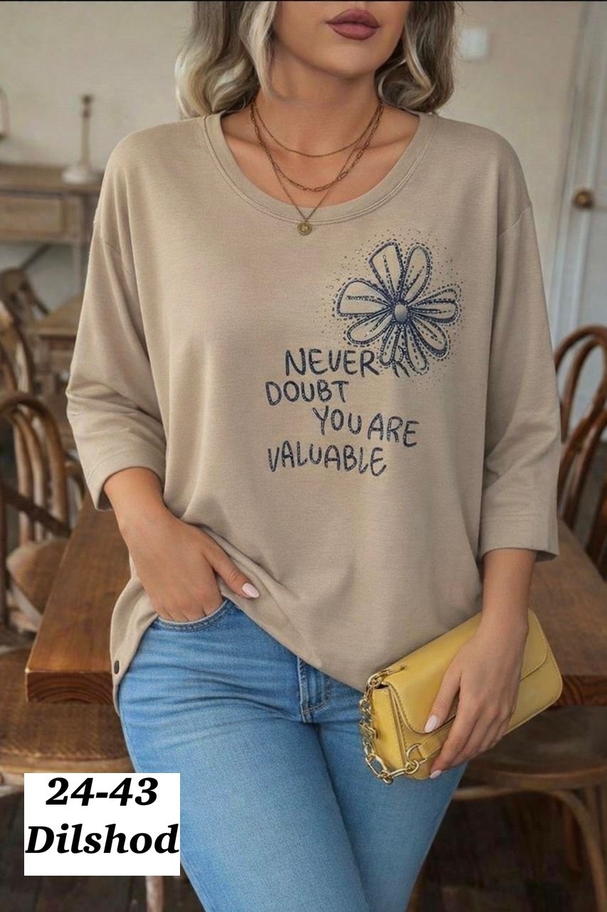 женская кофта,свитшот женская,трикотажный свитшот,повседневная кофта,кофта белая