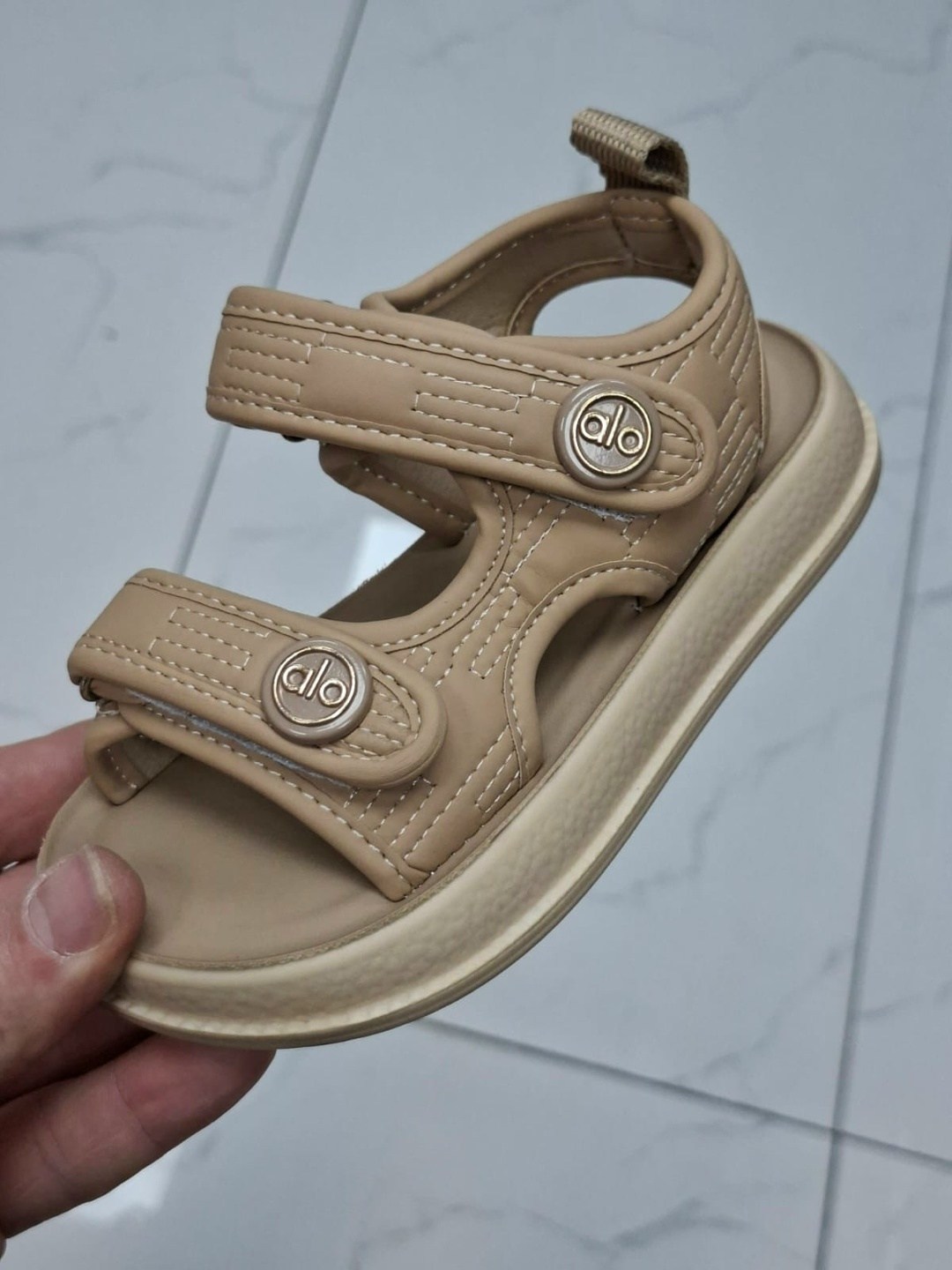 ,детские сандалии,сандалии,сандали,женские сандалии