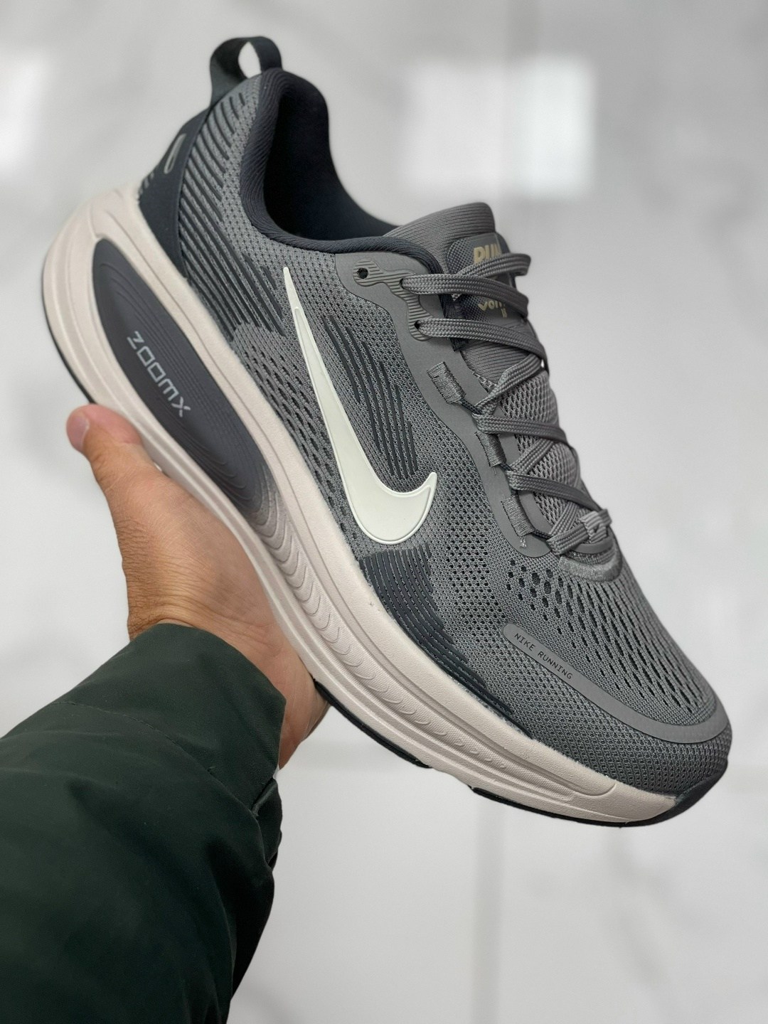 кроссовки nike,кроссовка мужской,кроссовки мужские женские,кроссовки nike мужские,женские кроссовки