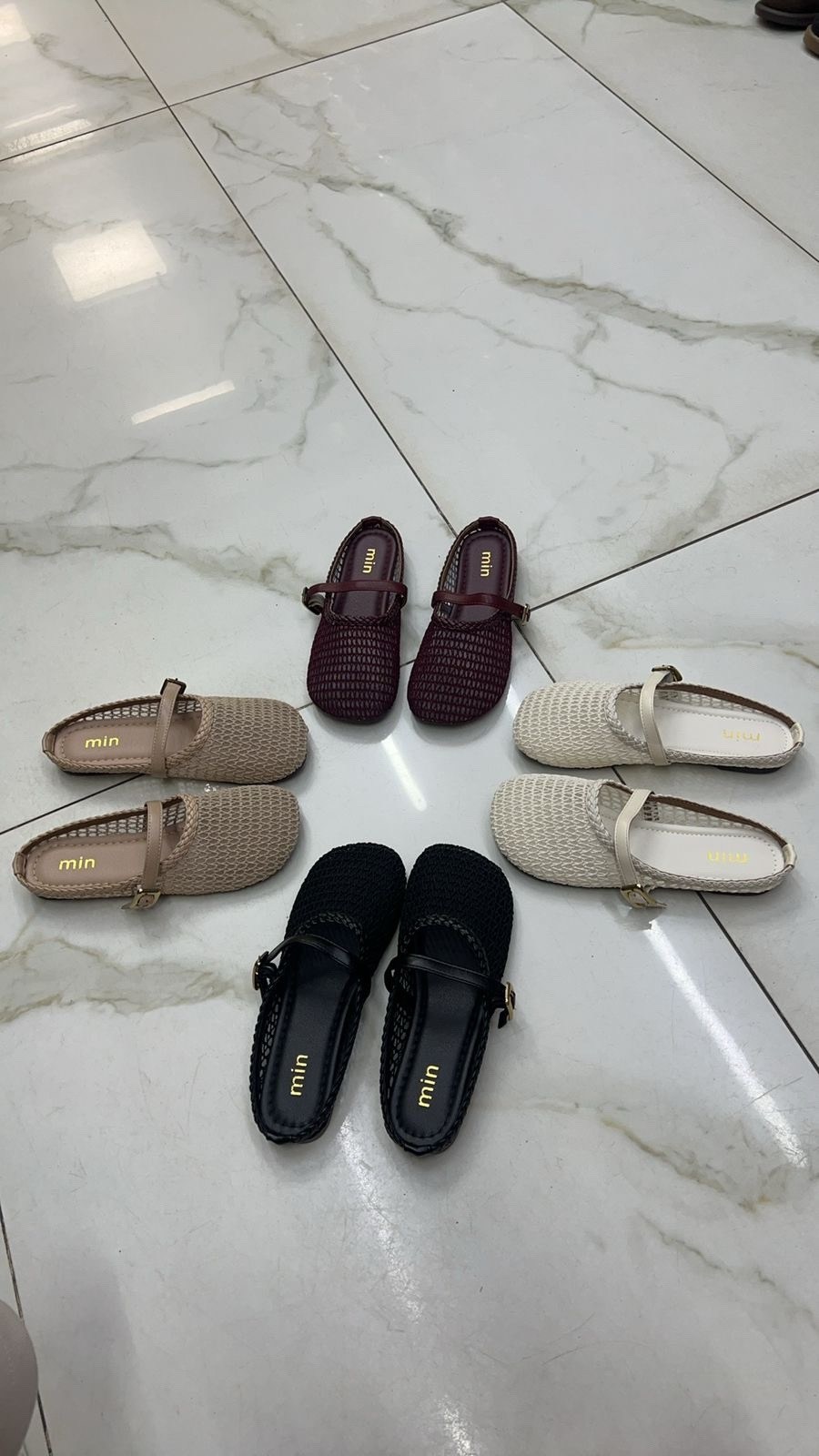 ,балетки alaia,балетки женские,модные тапочки,модная женская