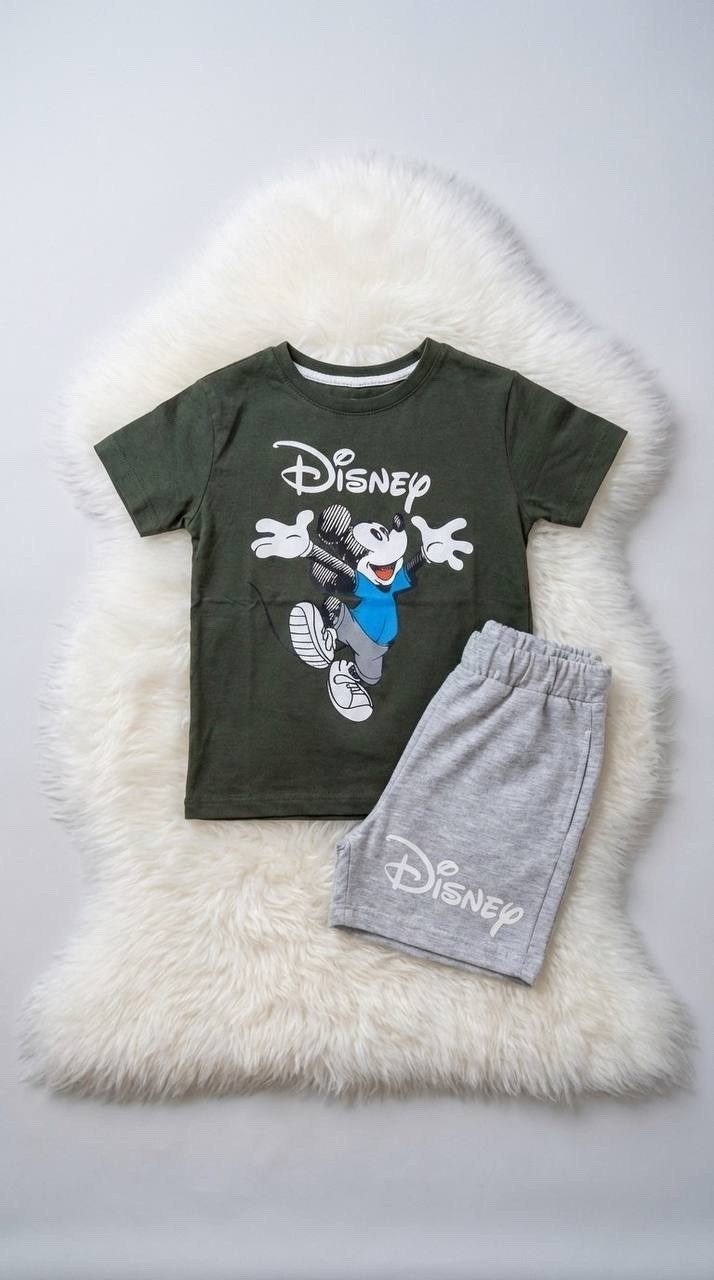 футболки для мальчика,model child,batuhan esma esmanur shorts,cute boy,batuhan