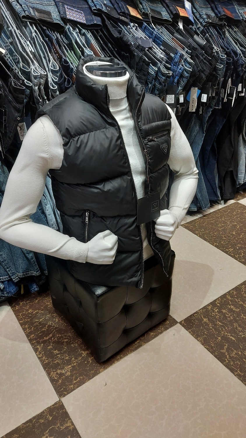 жилет мужской,жилетка мужская,жилет,жилетка,безрукавка мужская