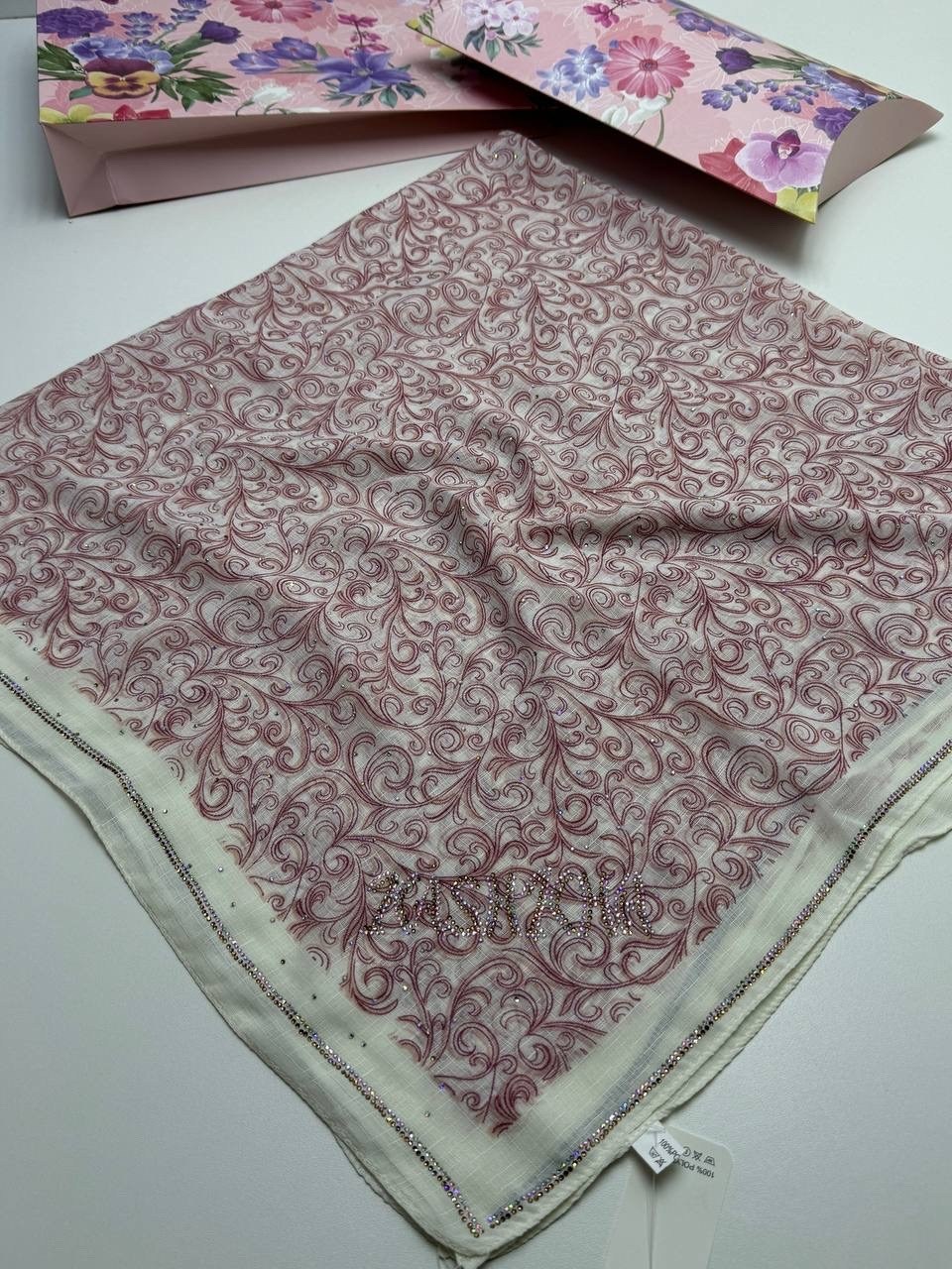 брендовый платок,платки женские,черный платок,платок,красивый платок