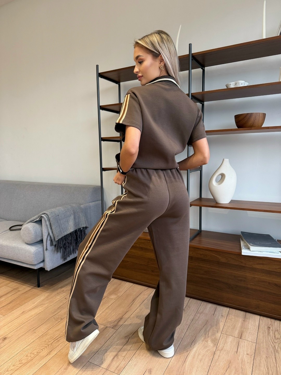 женский спортивный костюм,спортивный костюм,костюм с лампасами,костюм спортивный женский черный,cпортивный костюм женский на флисе