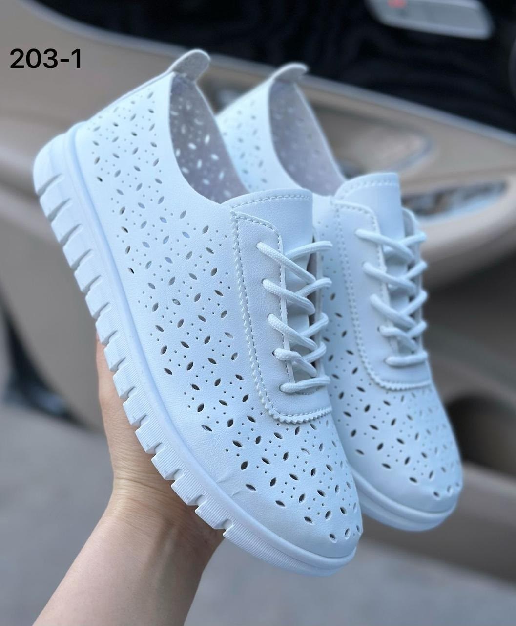 ,кроссовки весенние,кроссовки , женская,слипоны экко с перфорацией