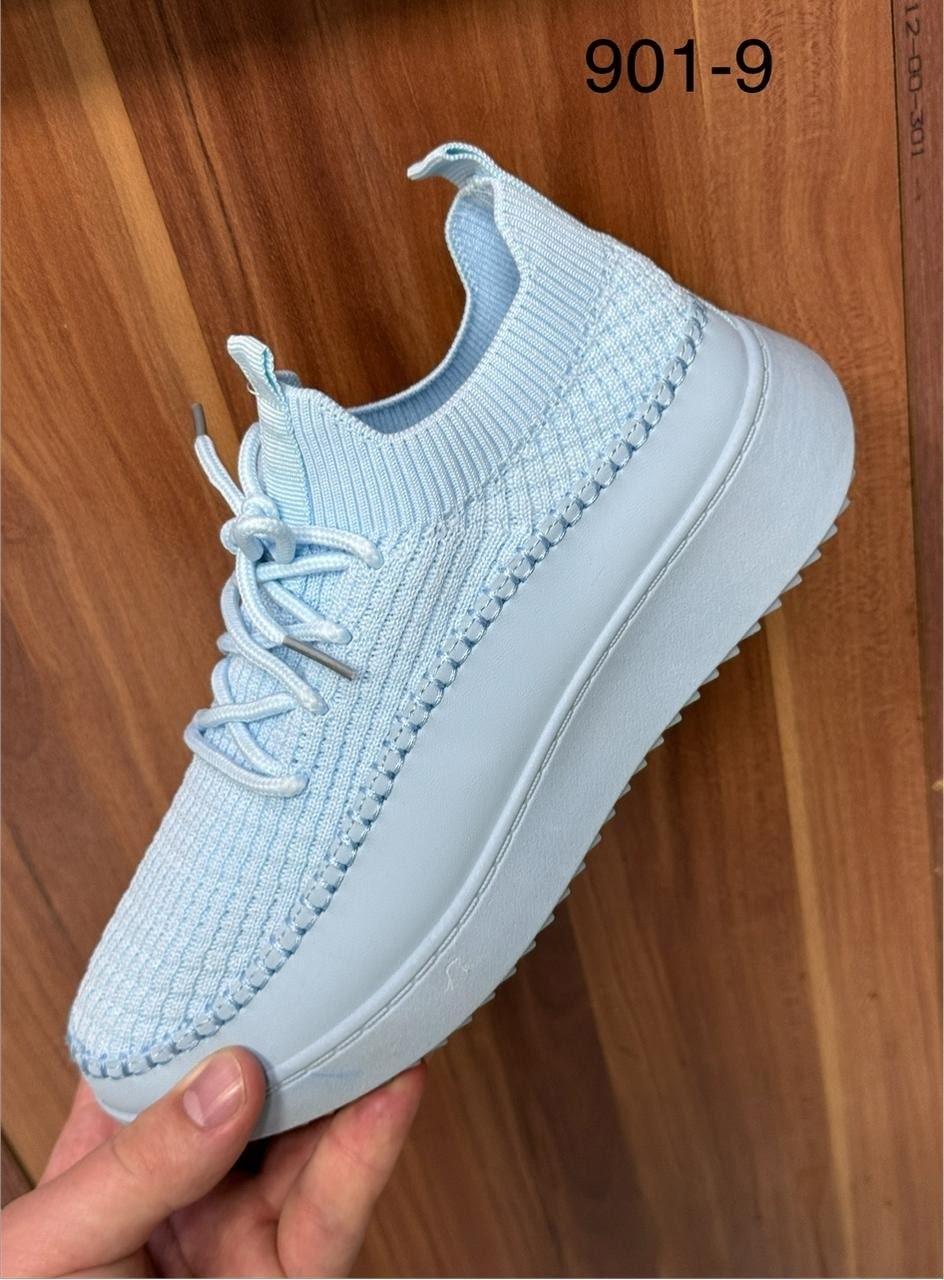 кроссовки женские,кроссовки оранжевые,,кроссовки популярные,изи кроссовки