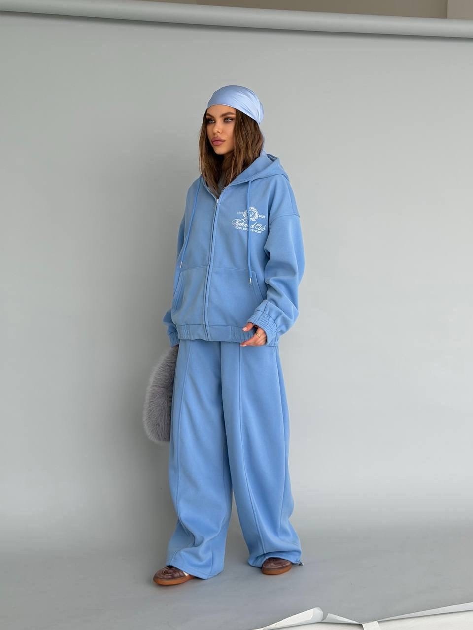толстовка в стиле,толстовка,толстовка женская,модная толстовка,голубая толстовка