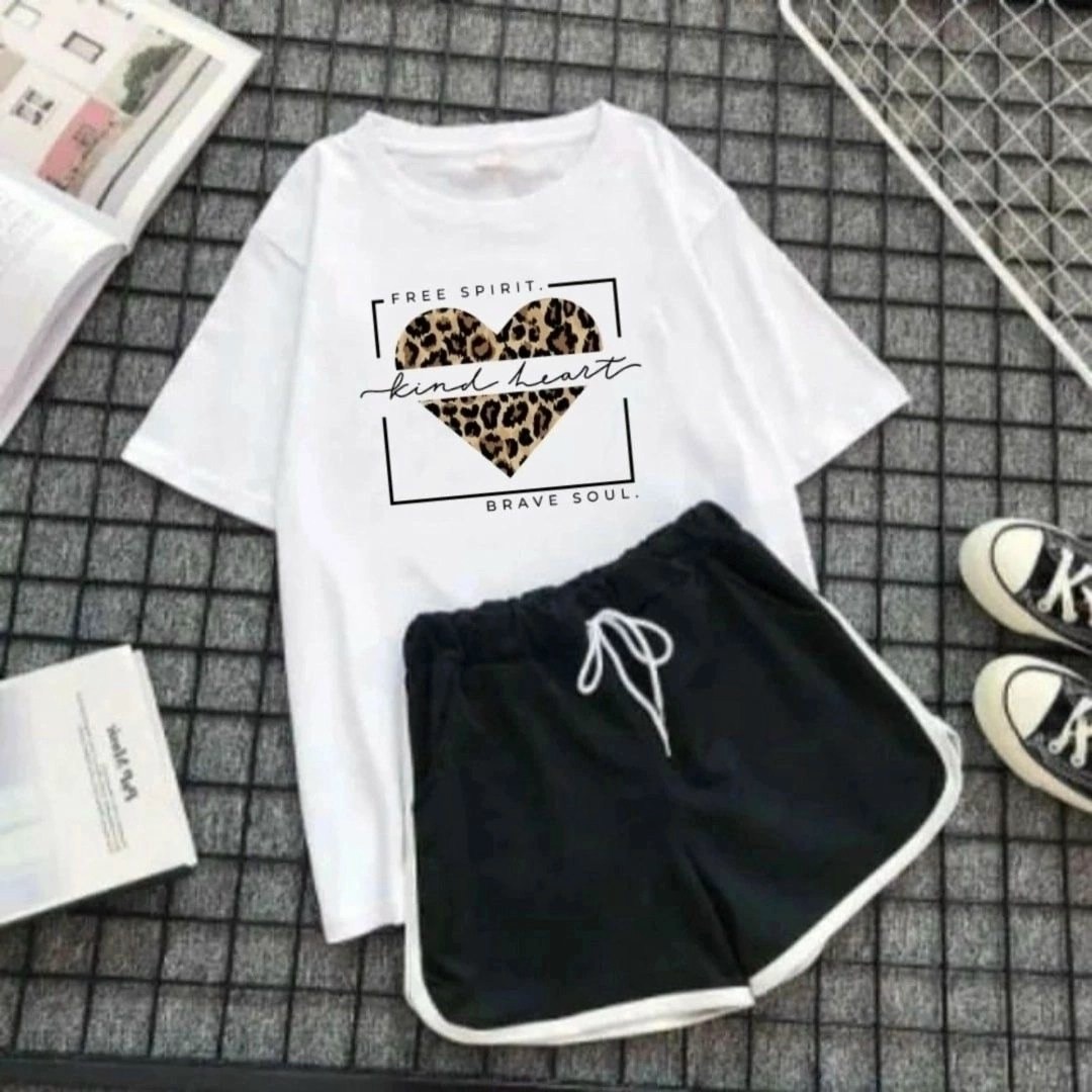 костюм женский с шортами,костюм спортивный женский шорты,костюм женский,костюм футболка шорты,костюм женский футболка