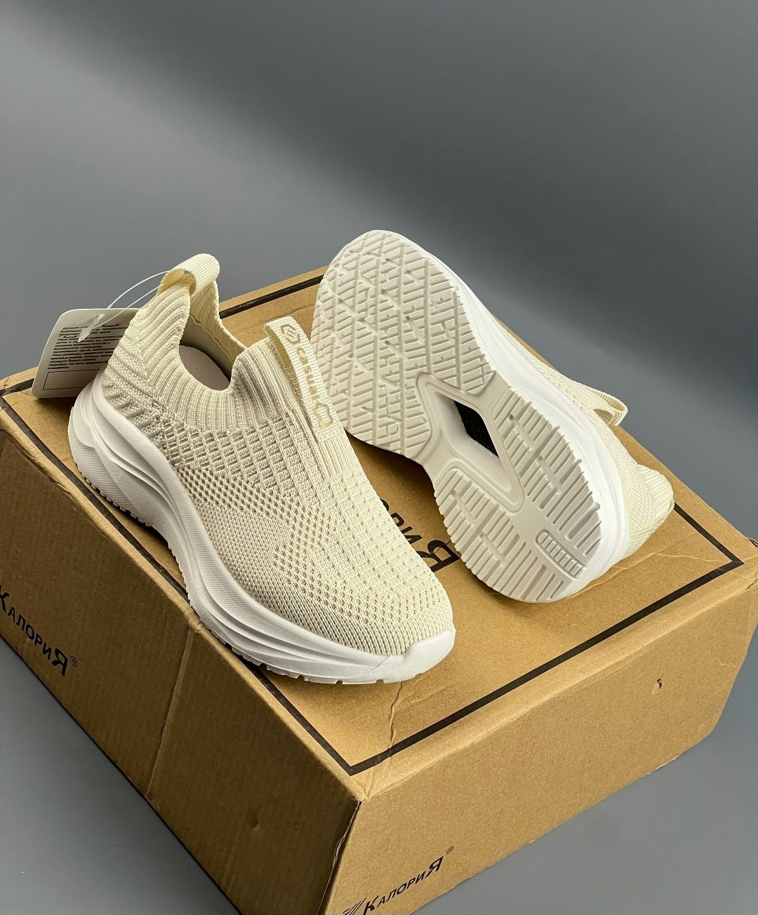 кроссовки женскиe,кроссовки,слипоны женские,бежевые кроссовки,женские летние кроссовки