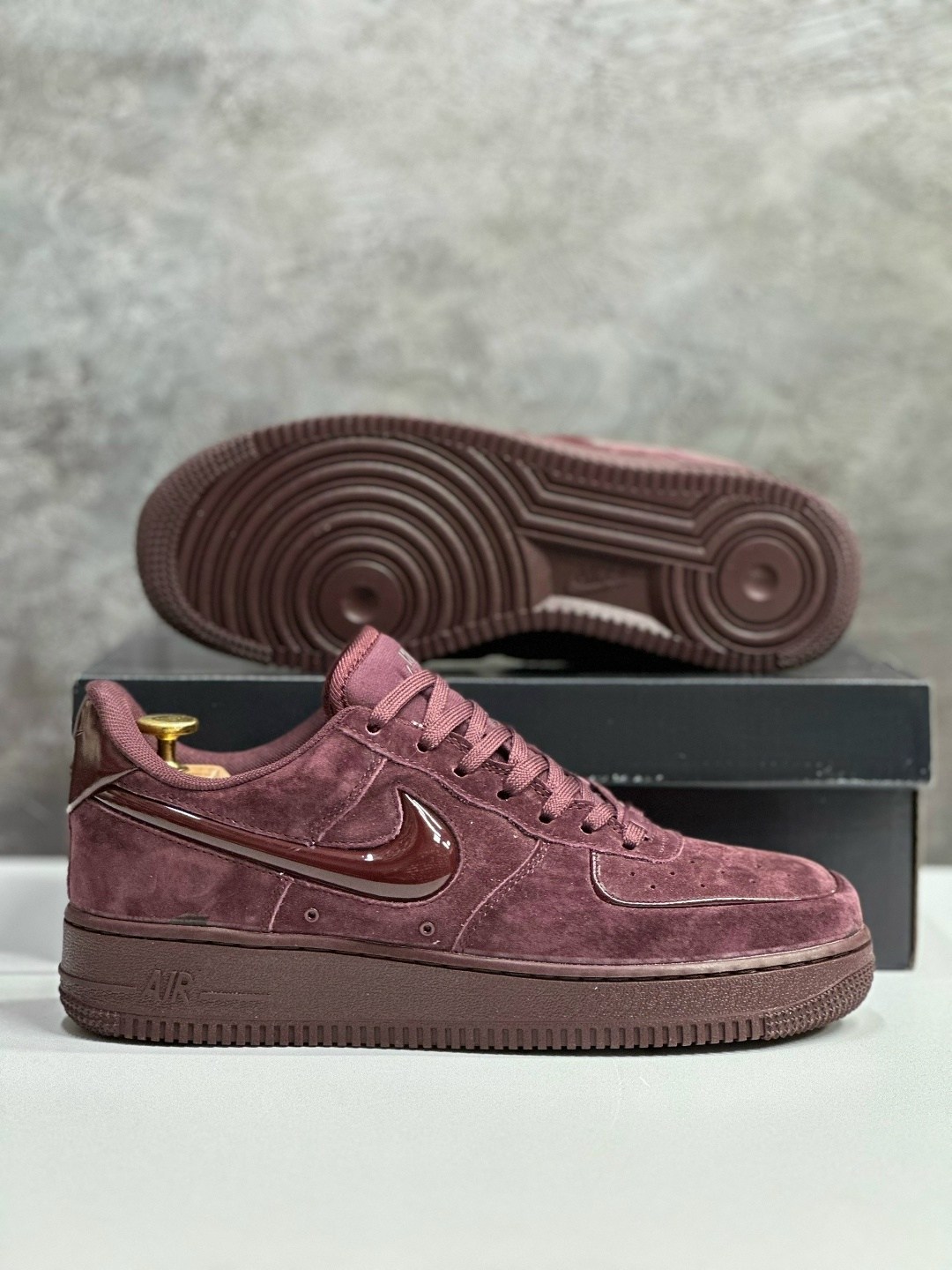 nike air force 1 low цвет бордовый,кроссовки nike air force 1 low цвет бордовый,nike air force 1 '07,бордовые кроссовки найк air force 1 low,бордовые найки