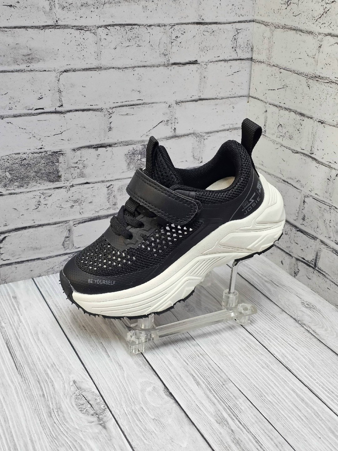 ,детские кроссовки,кроссовка детская,кроссовки мальчику,кроссовки подростковые