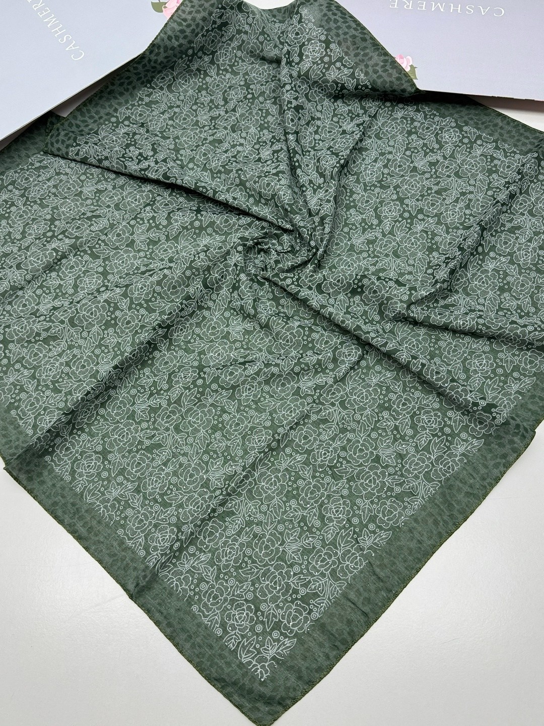 палантин женский,палантин,палантин laura milano,палантин шелковый,платка