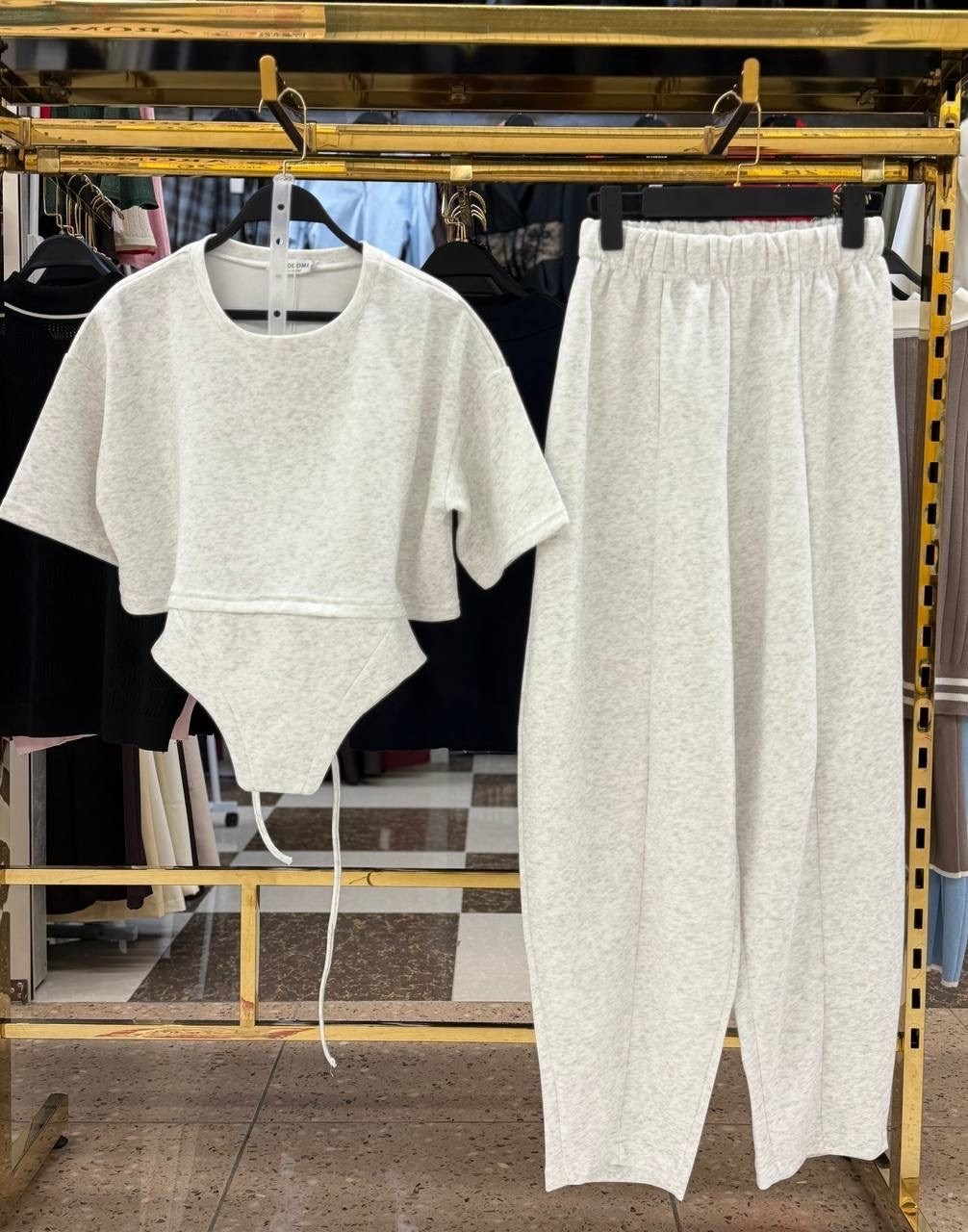 костюм спортивный легкий палаццо кроп-топ bayzi цвет серый,костюм,костюм спортивный легкий палаццо кроп-топ bayzi,костюм спортивный легкий палаццо кроп-топ