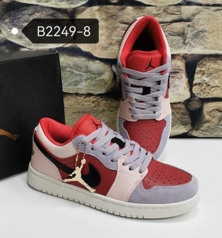 кроссовки женские nike air jordan 1,женские кроссовки nike,женские кроссовки,кроссовки,nike air jordan 1 low