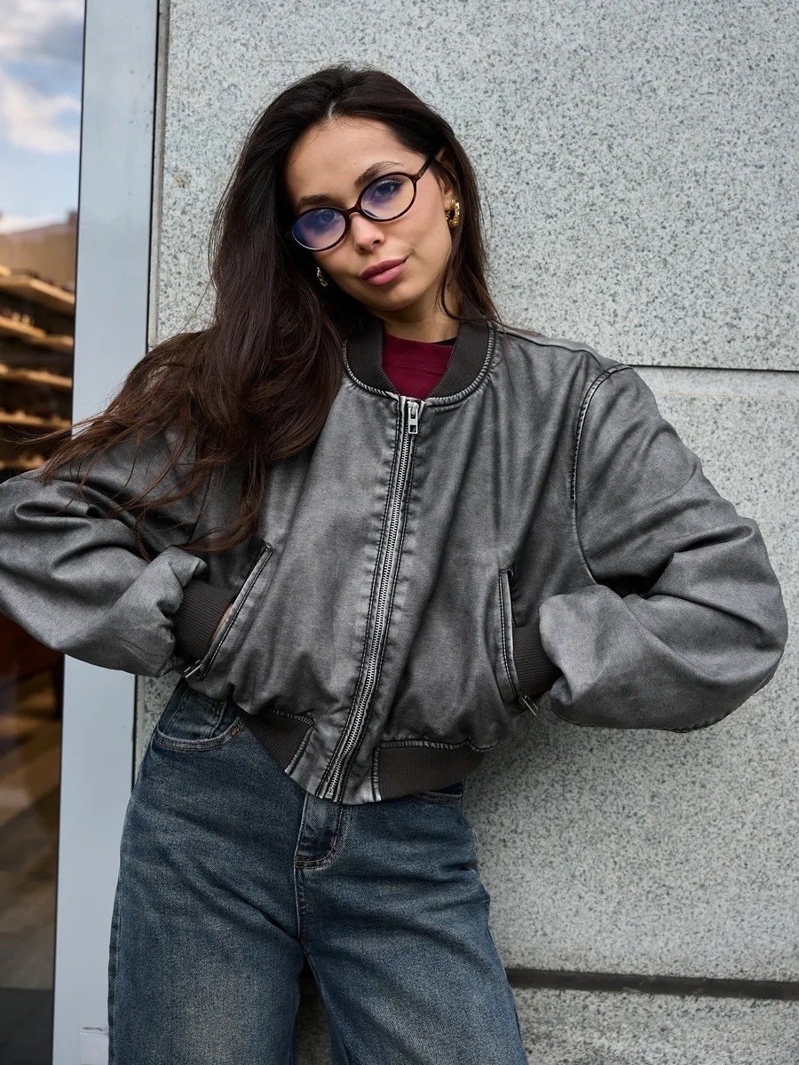 кожаная куртка бомбер женская,куртка бомбер женская,куртка кожаная,кожаная куртка женская,куртка бомбер