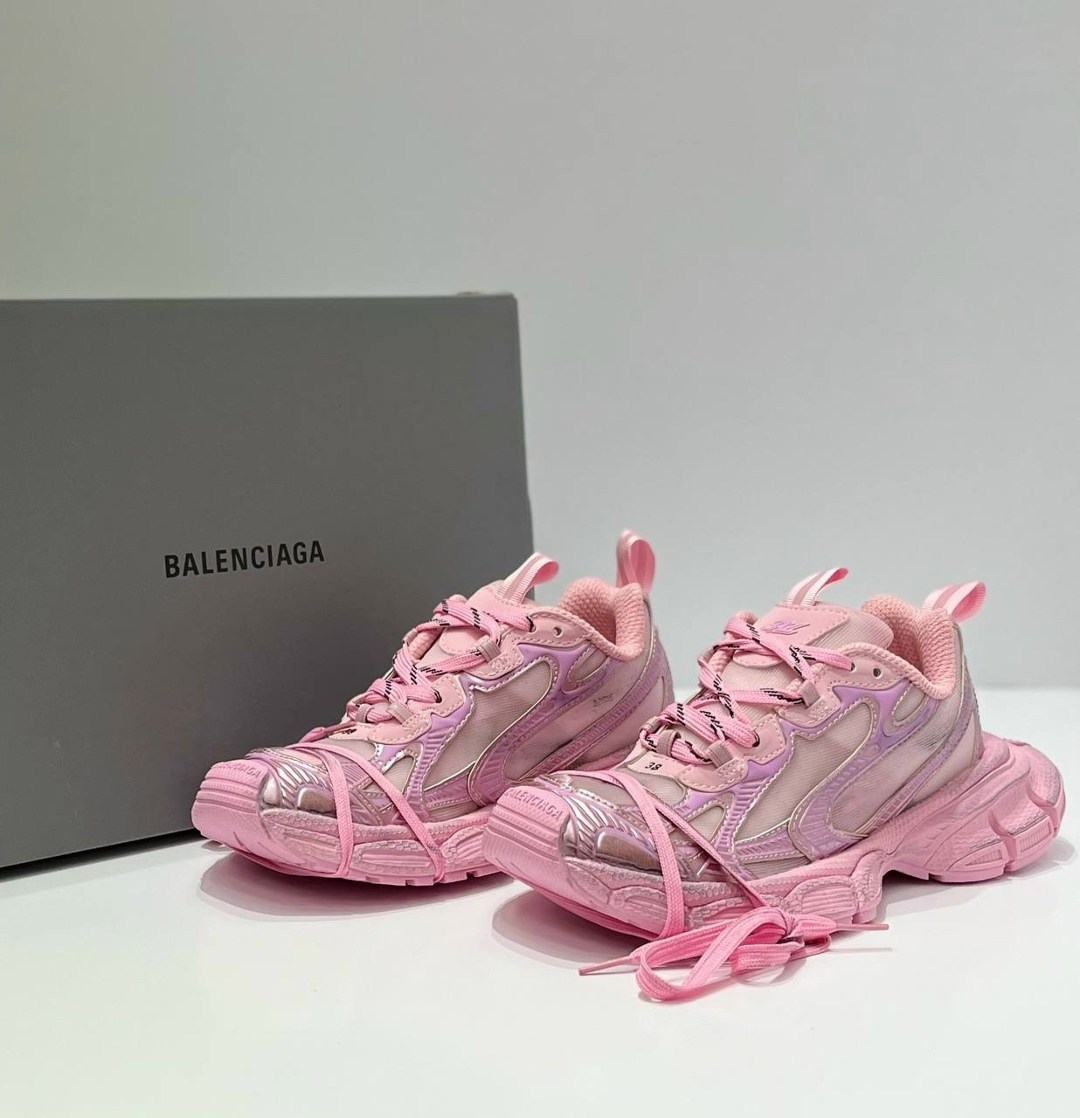 баленсиага раннер кроссовки розовый,баленсиага кроссовки розовые,кроссовки balenciaga,кроссовки женские balenciaga,кроссовки 3xl balenciaga розовый