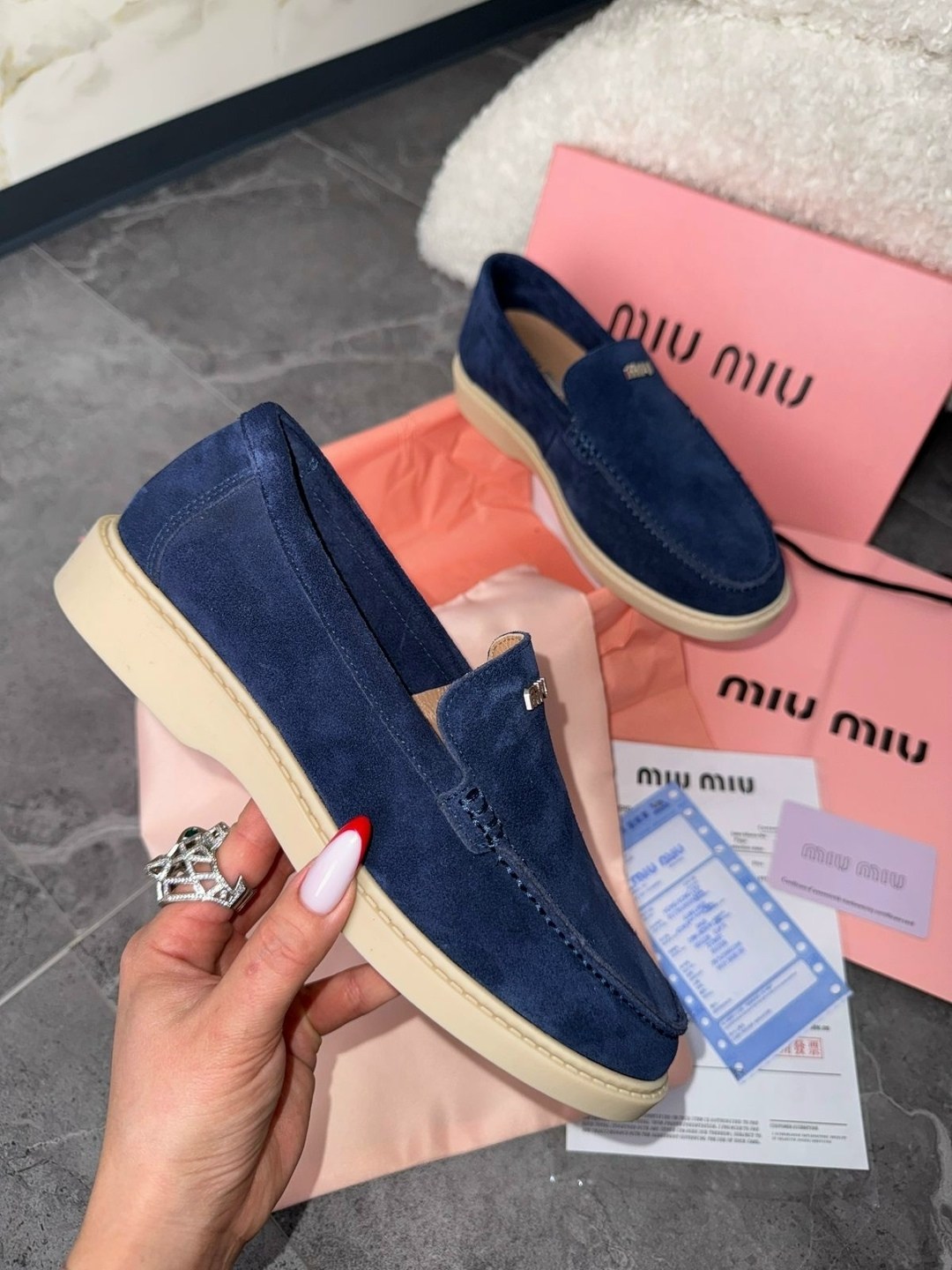 замшевые лоферы loro piana,loro piana лоферы,лоферы женские loro piana,замшевые лоферы,синие замшевые лоферы эконика