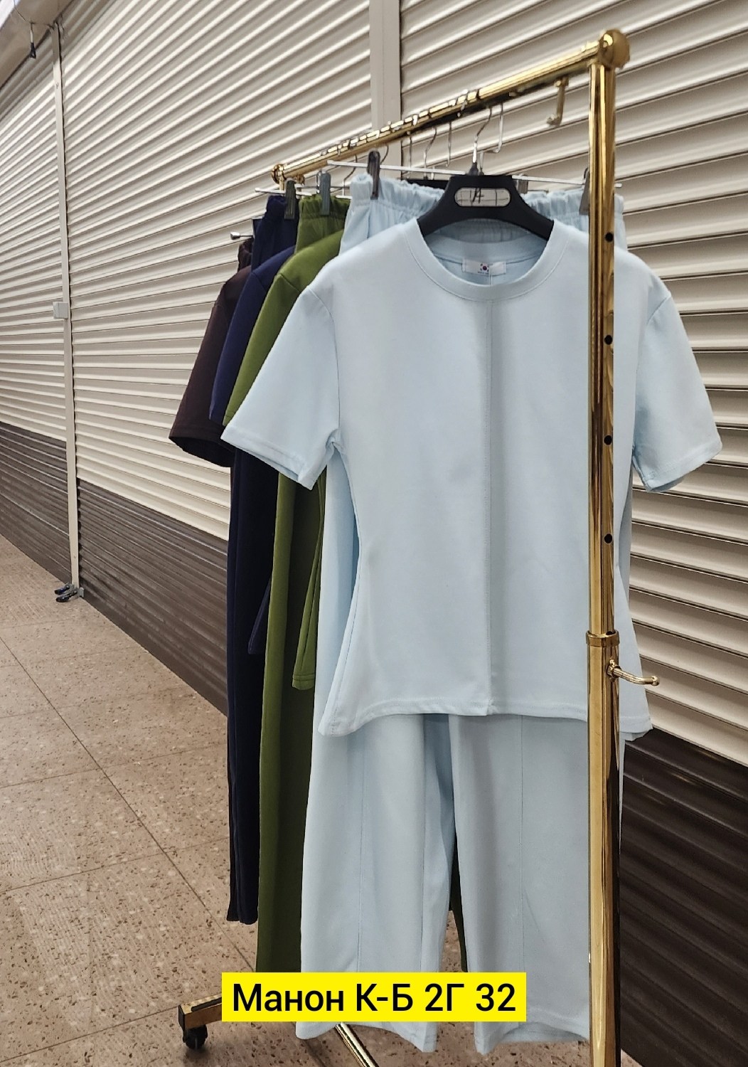 трикотажные костюмы женские,,трикотажные костюмы,футболки женская