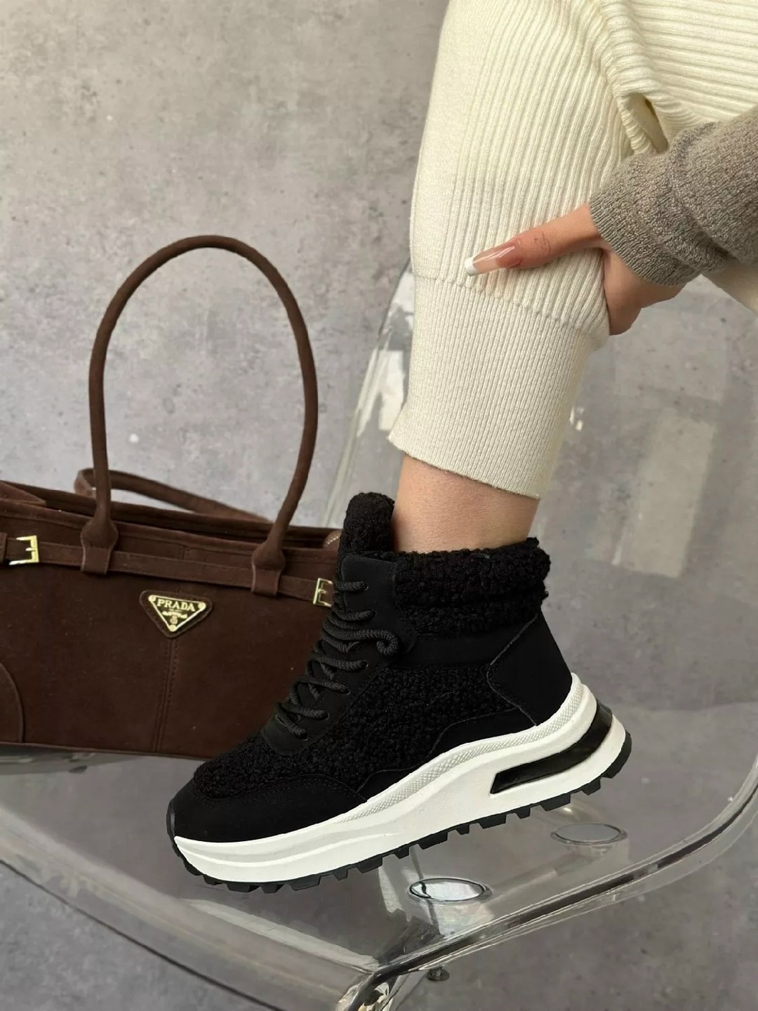 ,ботинки женские зимние натуральная замша,женская зимняя ,кроссовки зимние женские,зимняя