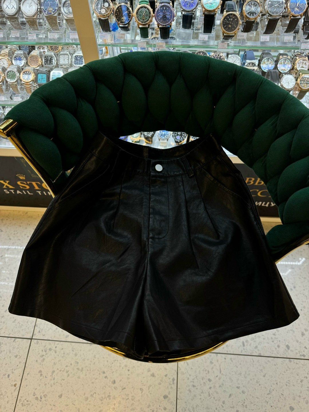 шорты кожаные,шорты женские кожаные,шорты женские из экокожи,шорты из экокожи,шорты эко кожа