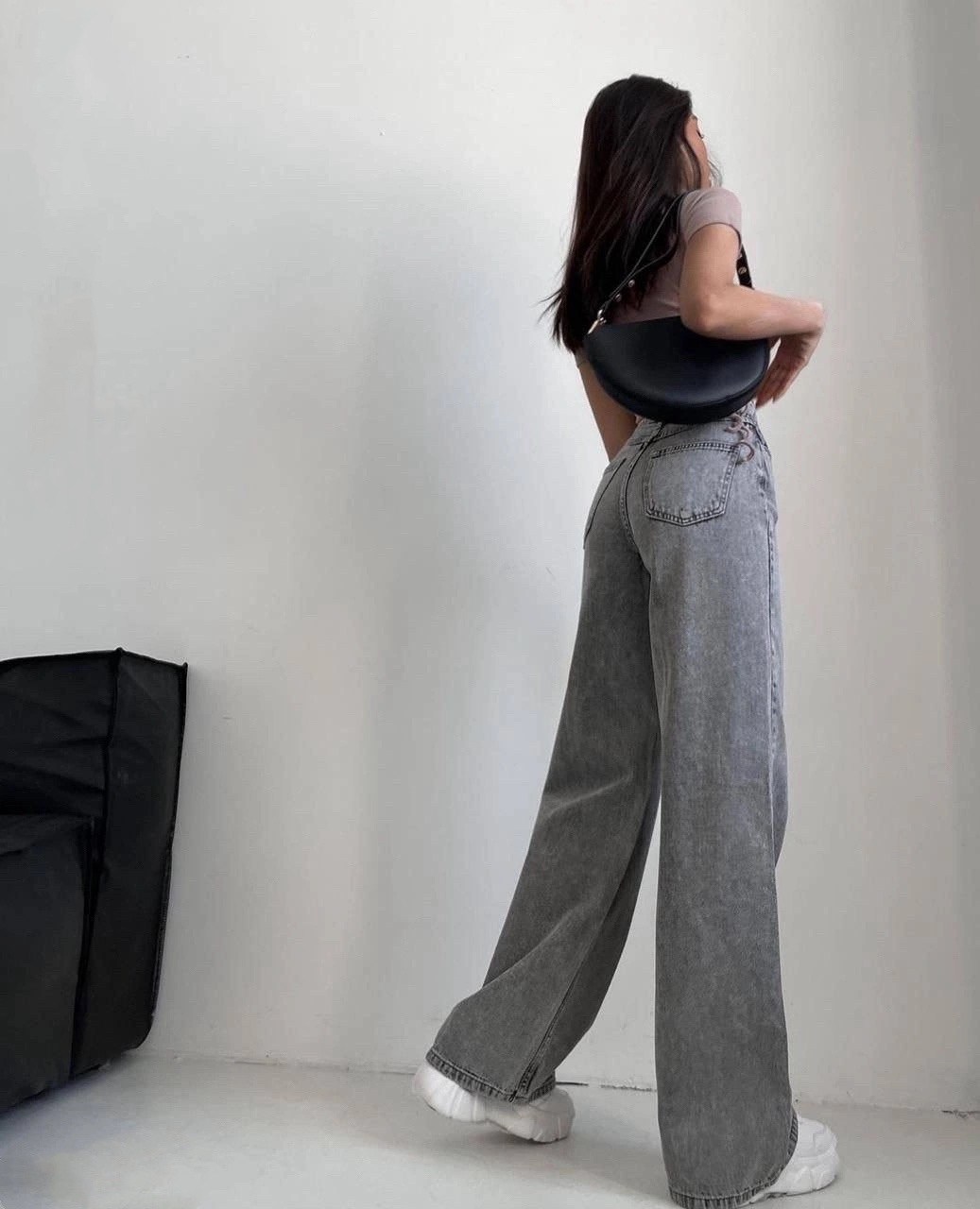 джинсы женские широкие,джинсы широкие,джинсы женские палаццо,женские джинсы,серые широкие джинсы