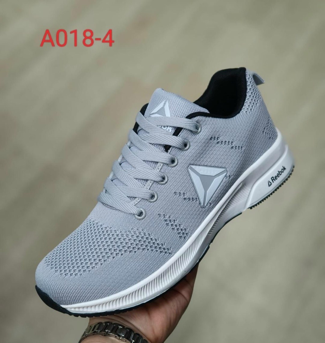 кроссовки adidas,adidas кроссовки мужские,мужские кроссовки,кроссовки,кроссовки адидас