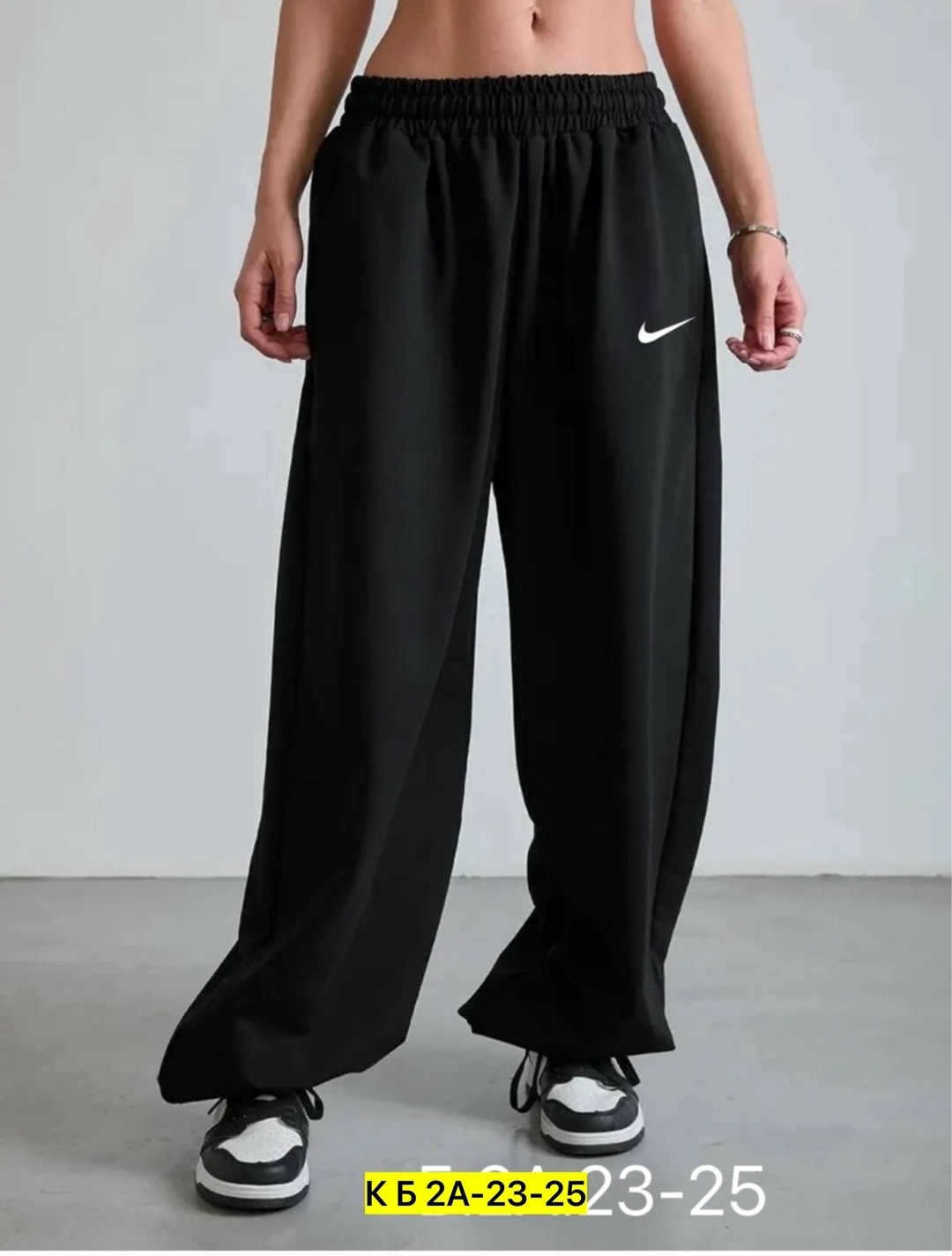 широкие спортивные штаны,брюки спортивные женская,спортивные штаны,штаны оверсайз женские,спортивные штаны серые