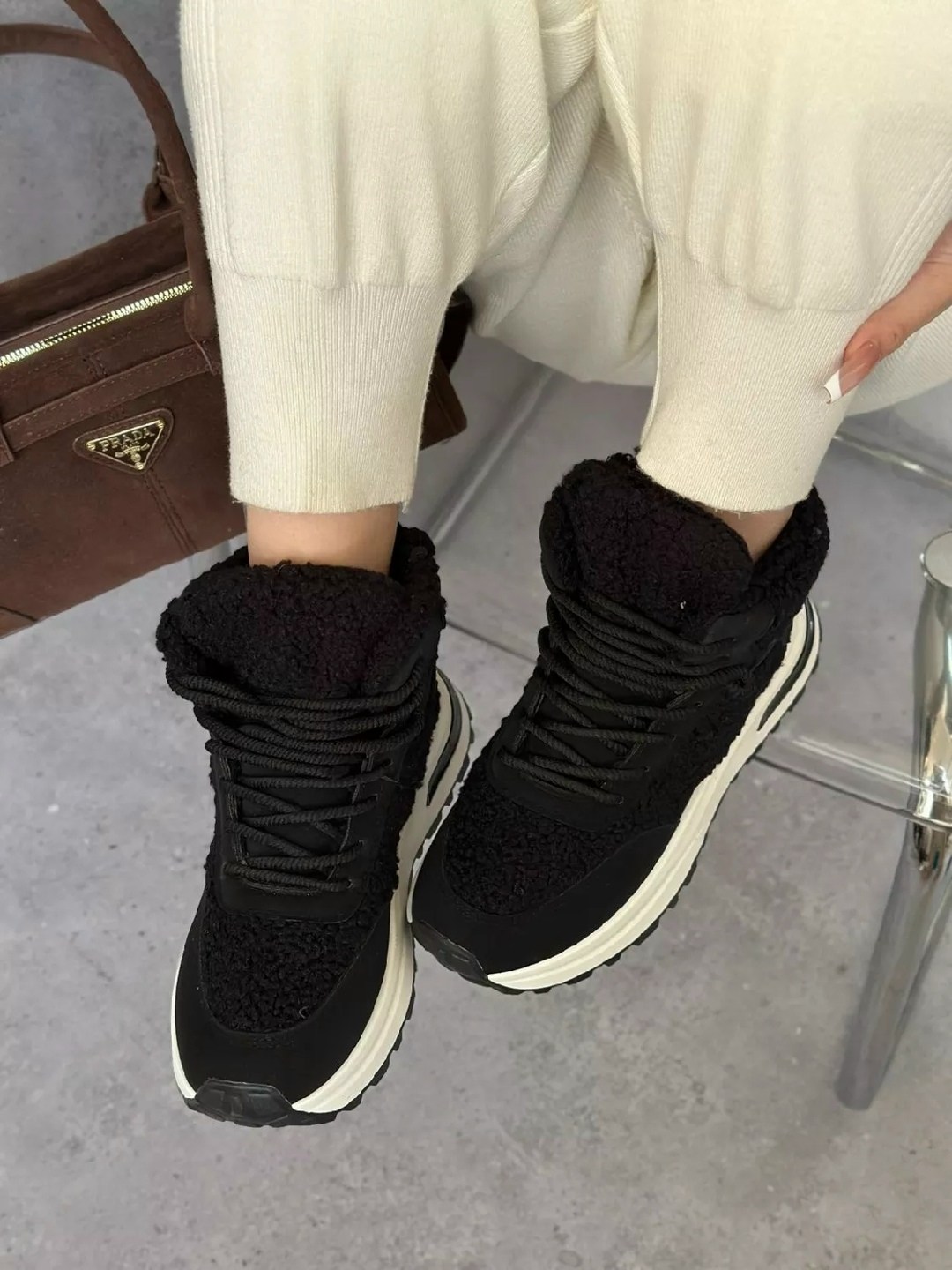 ,ботинки женские зимние натуральная замша,женская зимняя ,кроссовки зимние женские,зимняя