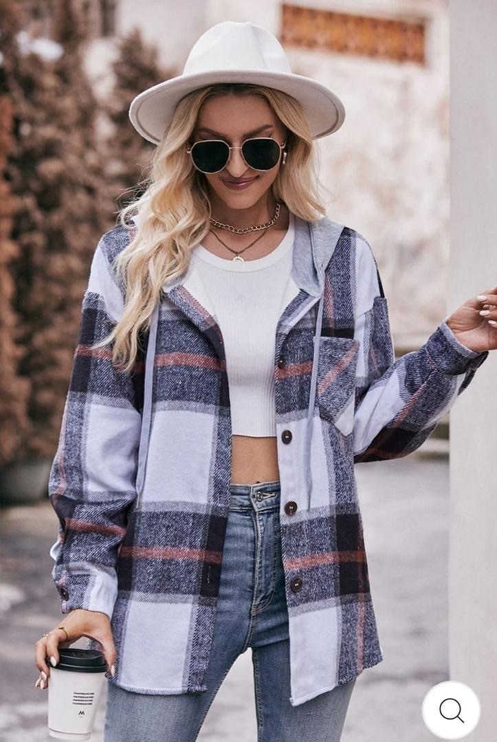 рубашка теплая,рубашка с капюшоном,рубашка женская,рубашка в клетку с капюшоном оверсайз,рубашка свободная