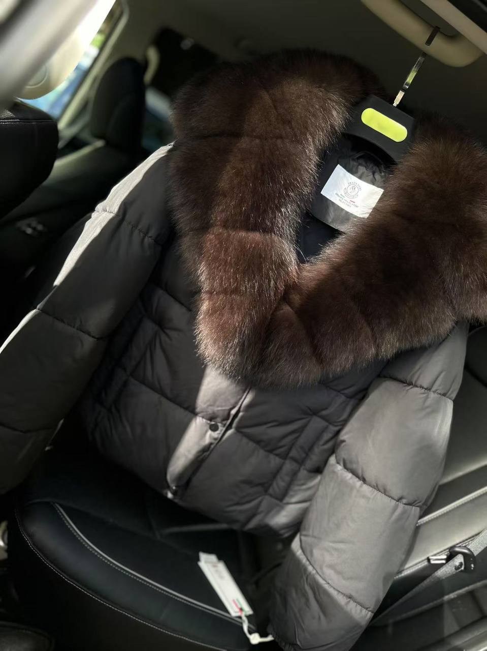 пуховик с натуральным мехом,пуховик женский с натуральным мехом,женский пуховик с меховым воротником,пуховик с мехом,куртка пуховик с натуральным мехом женская