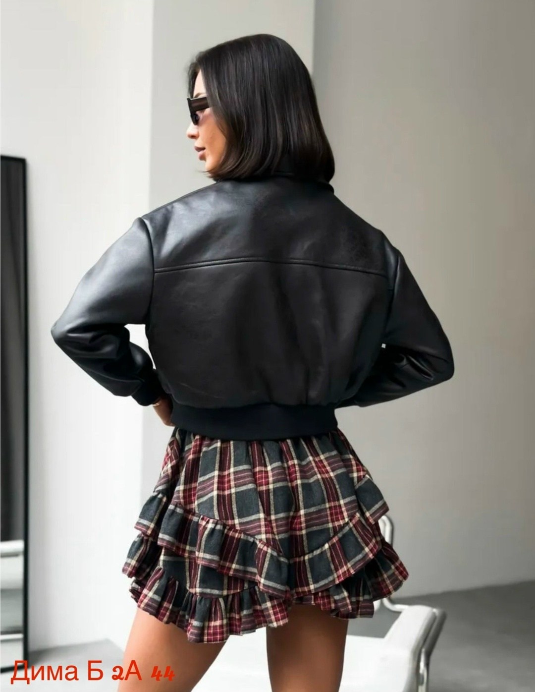 кожаная куртка,женская кожаная куртка,куртка женская из искусственной кожи,женская короткая кожаная куртка,куртка из экокожи