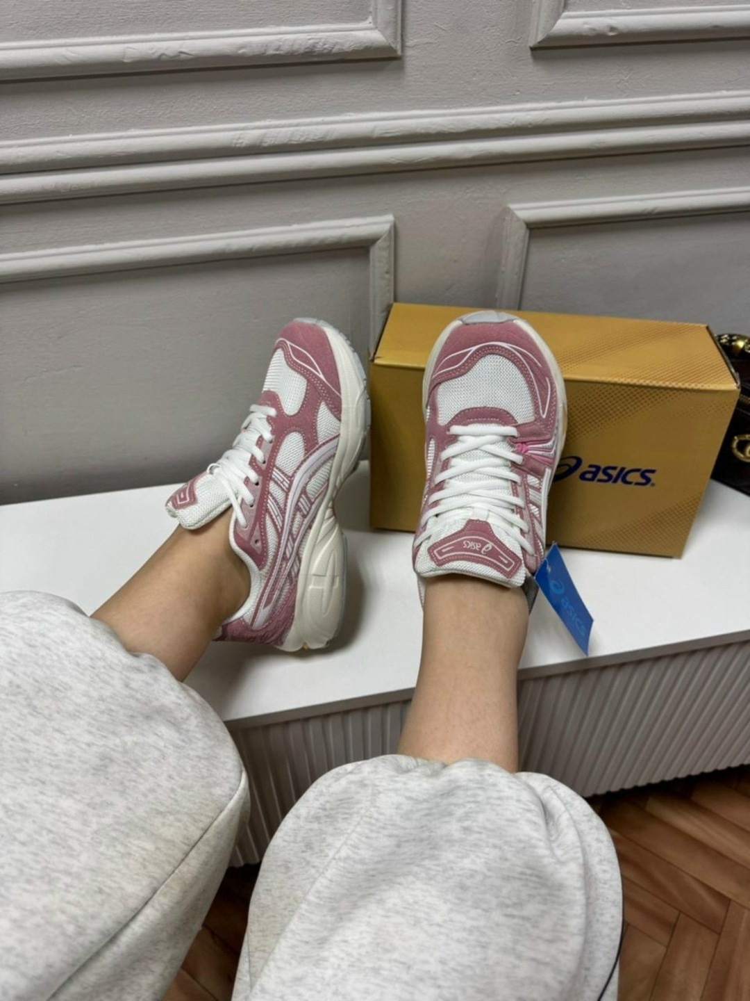 кроссовки женские asics,кроссовки asics gel nyc,кроссовки asics gel kahana 8,женские кроссовки,кроссовки asics gel