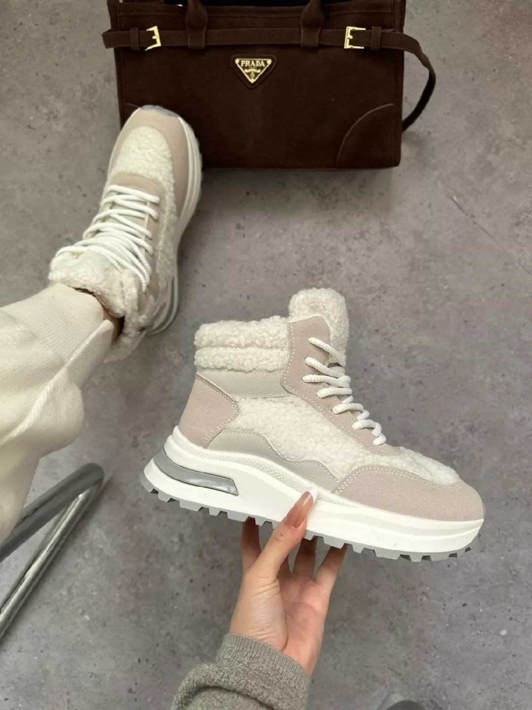 ,ботинки женские зимние натуральная замша,женская зимняя ,кроссовки зимние женские,зимняя