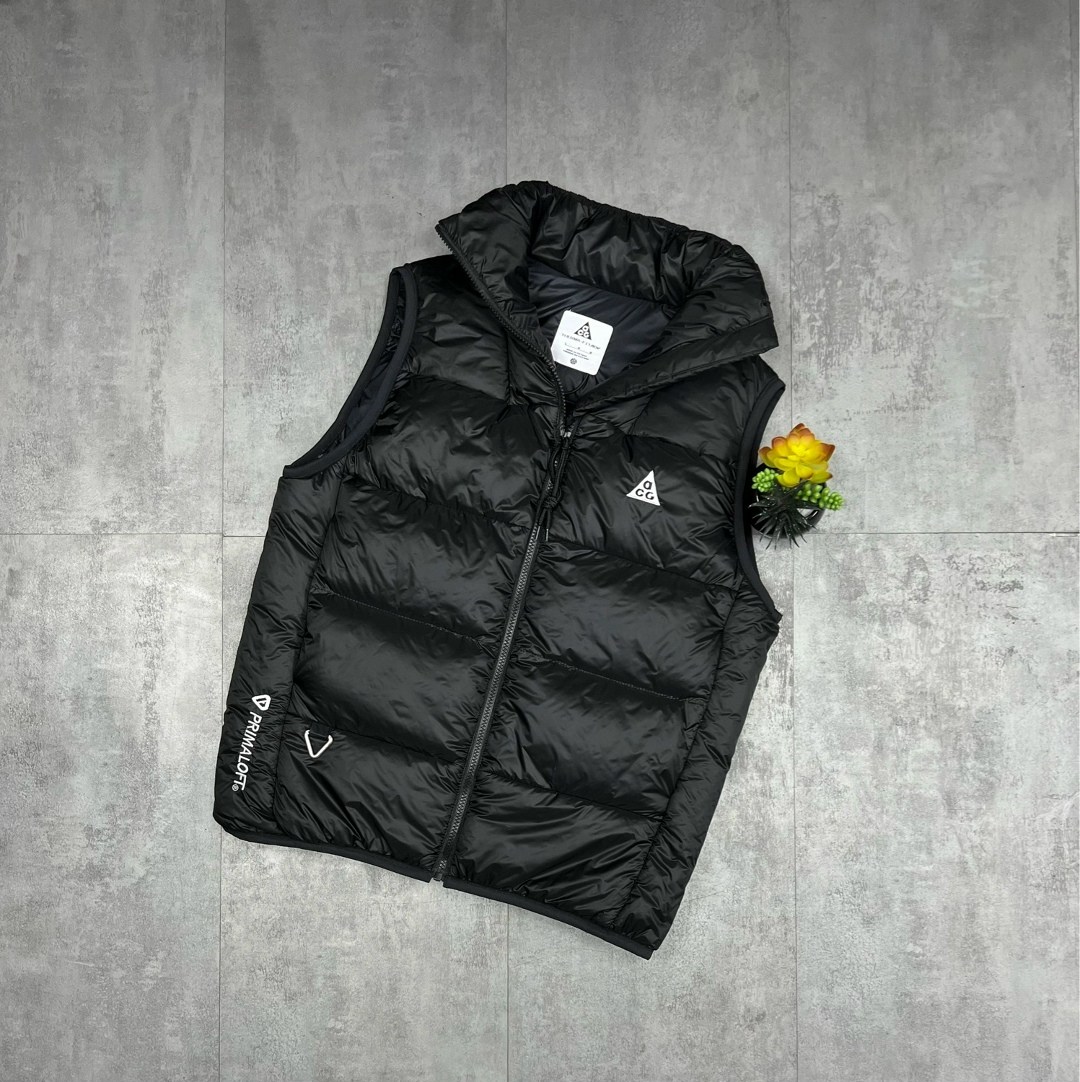 жилетка утепленная демисезонная безрукавка,двухсторонняя жилетка,жилетка утепленная демисезонная,жилет на синтепоне,жилетка nike acg