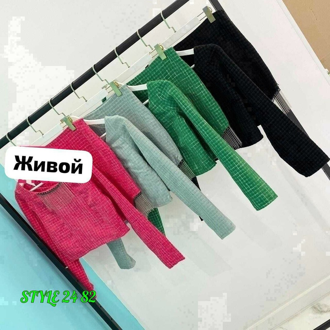 женский твидовый костюм из двух предметов,женский твидовый костюм,твидовый костюм с юбкой,твидовые костюмы,твидовый зеленый костюм женский