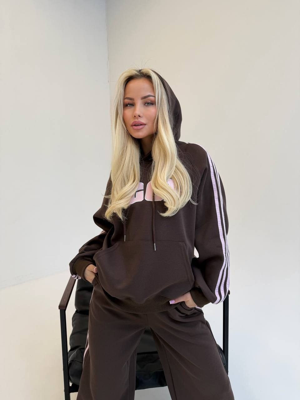 трикотажные костюмы,костюм спортивный женский,спортивный костюм,костюм с лампасами,женские костюмы