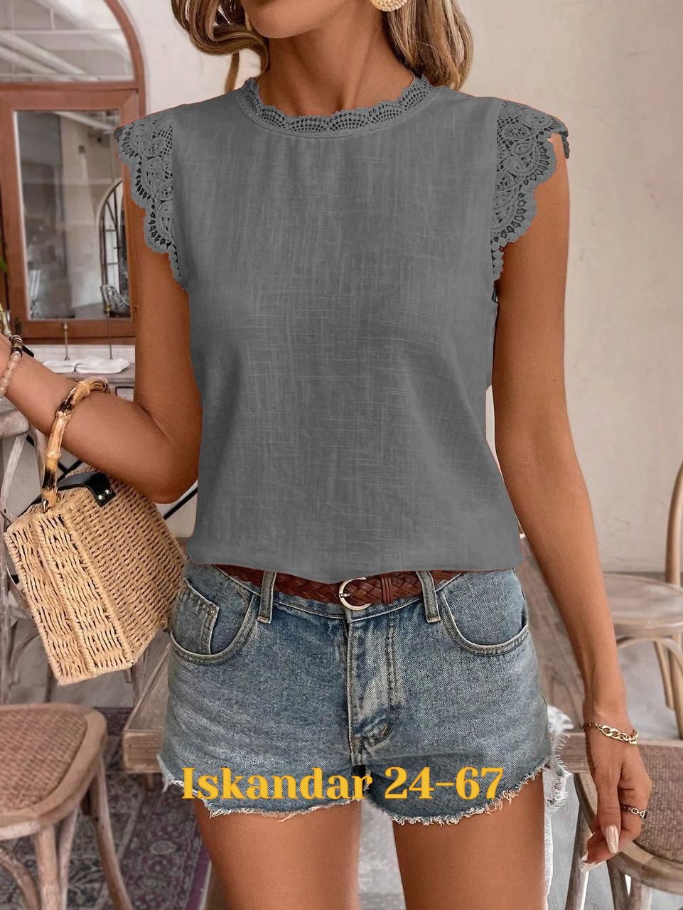 блузка с кружевными вставками,модная блузка,блузка с кружевами,блузка с оборками,повседневная блуза