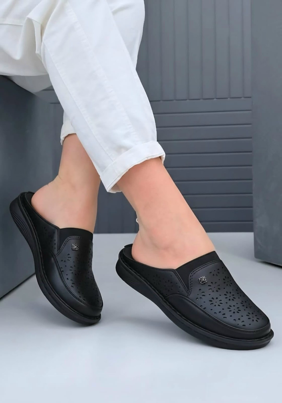 ,сабо медицинские кожаные,женская ,женские сабо,сабо медицинские