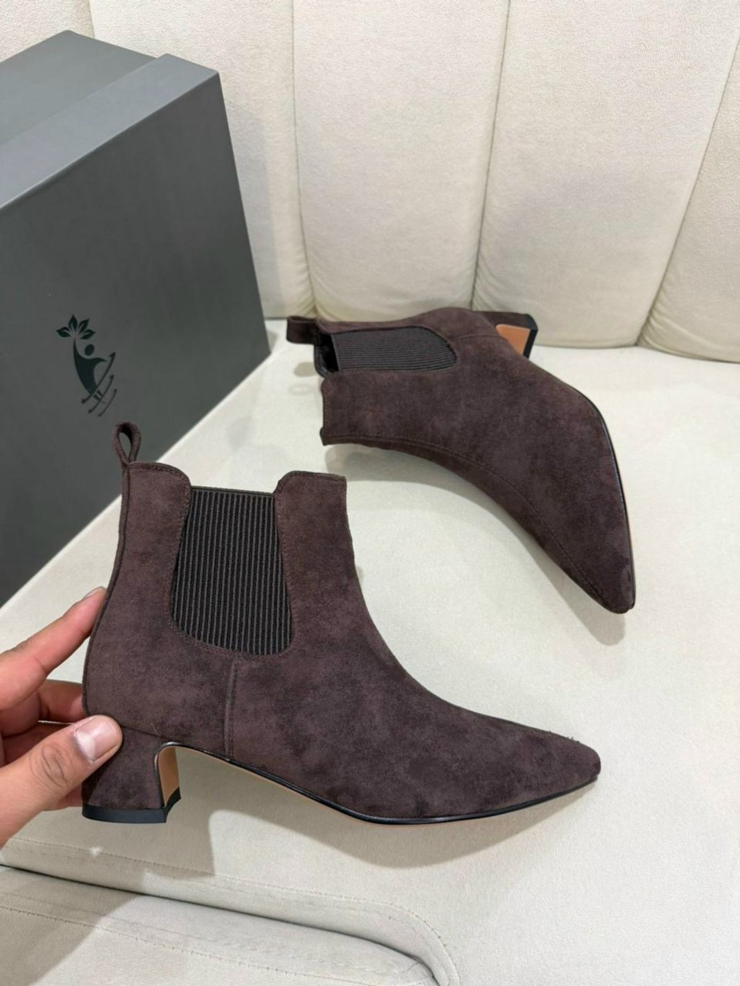 ,женские ботильоны,модные ботильоны, женская,ботинки челси