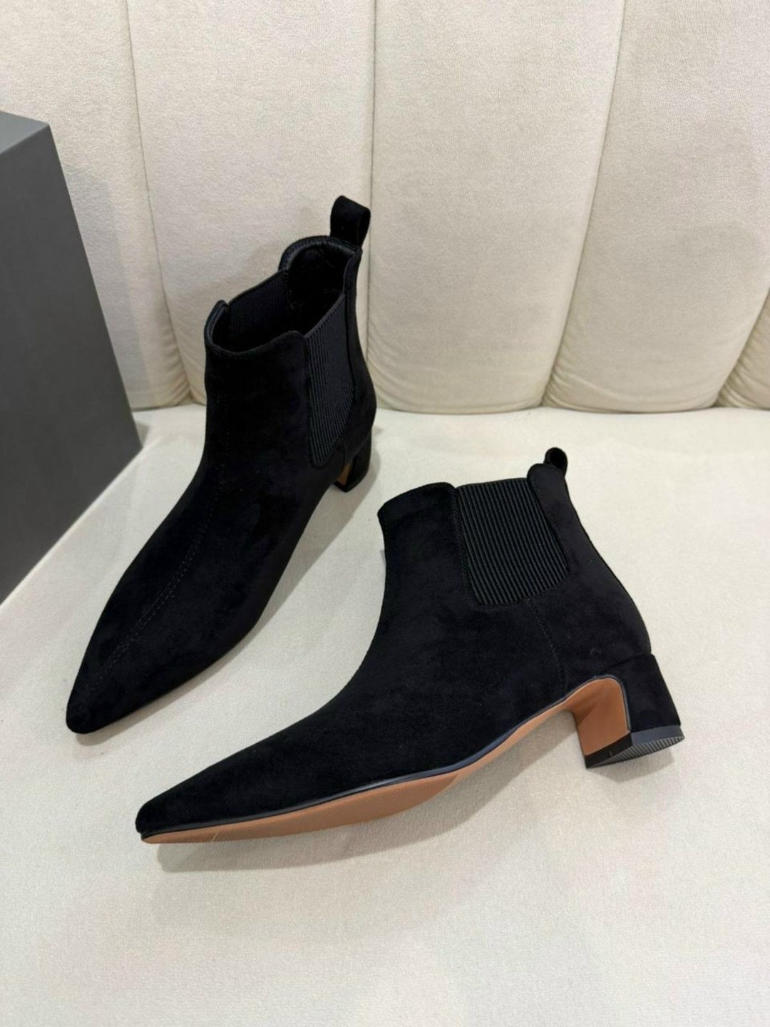 ,женские ботильоны,модные ботильоны, женская,ботинки челси