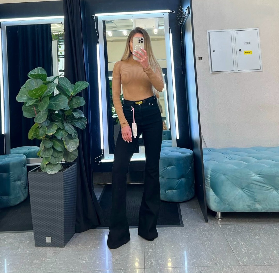 черные джинсы клеш,женские джинсы клеш,брюки клеш,брюки клеш черные,женские джинсы