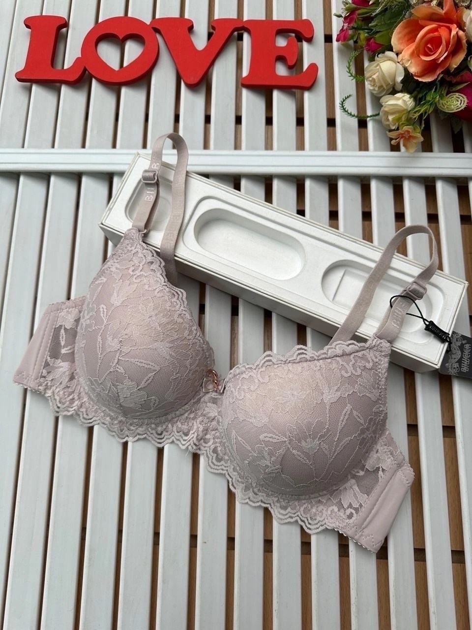 женский нижнее белье,бюстгальтер пуш ап,женский бюстгальтер,бюстгальтер женское нижнее белье,нижнее белье бюстгальтер