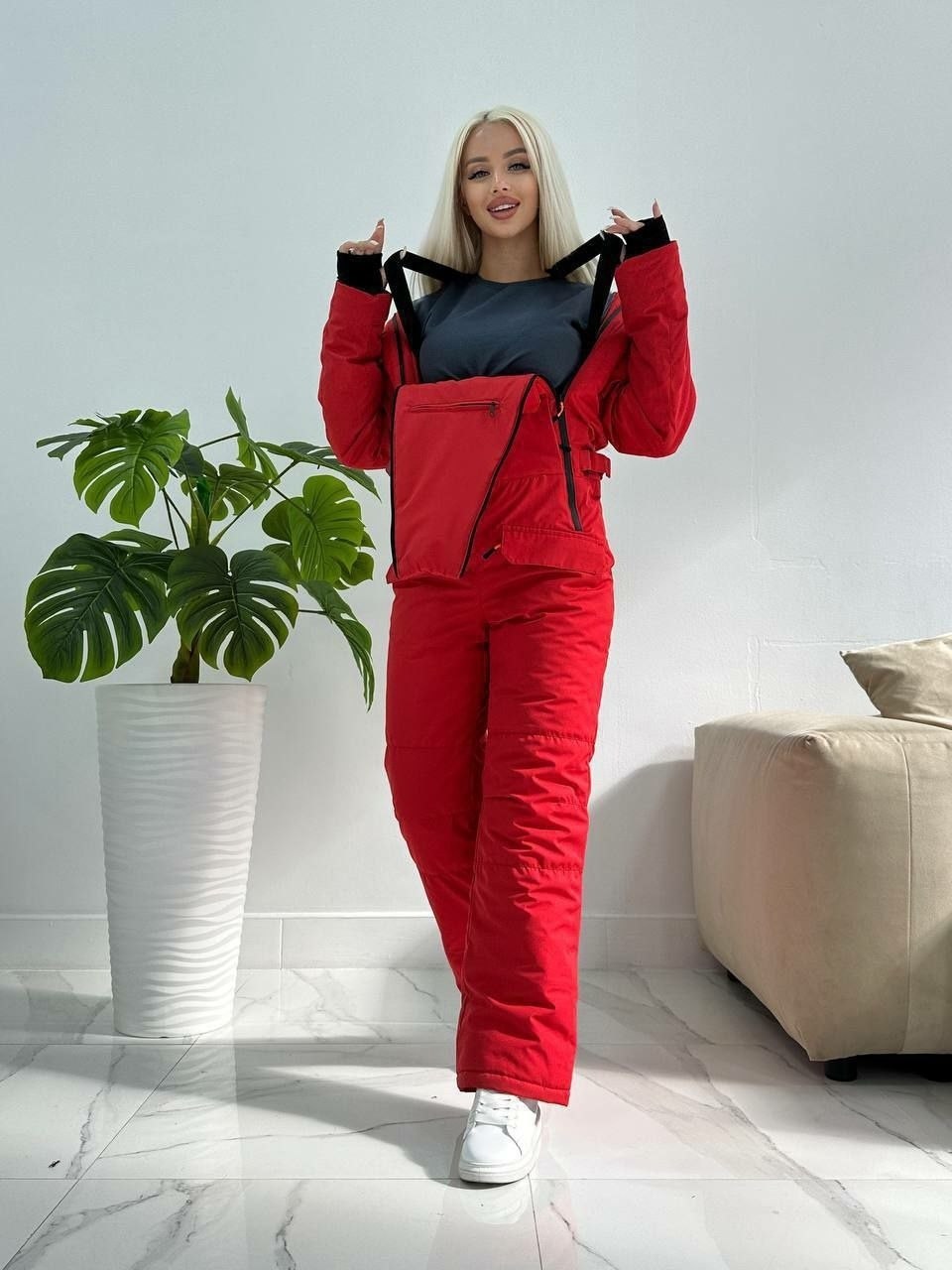 женский зимний комбинезон,горнолыжные комбинезоны,горнолыжные костюмы женские,женский горнолыжный зимний костюм-комбинезон серый,комбинезон горнолыжный с капюшоном