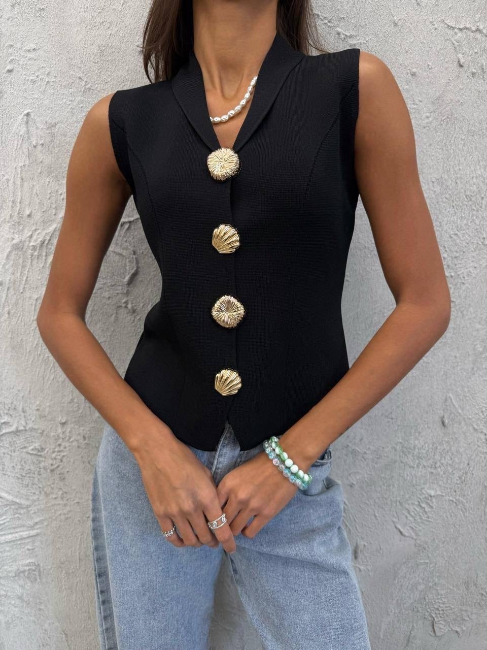 жилетка вязаная,жилетка трикотажная,женская кофта,женские жилеты,трикотажный жилет