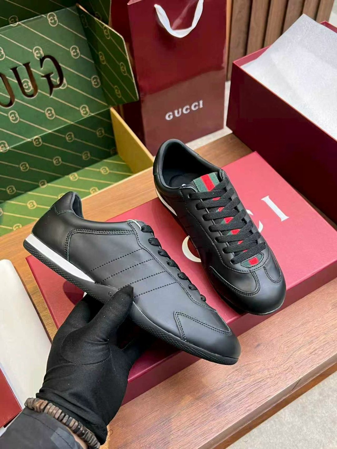 кроссовки gucci,мужские кроссовки gucci,sneakers gucci,гуччи новая коллекция 2026  мужская,gucci shoes