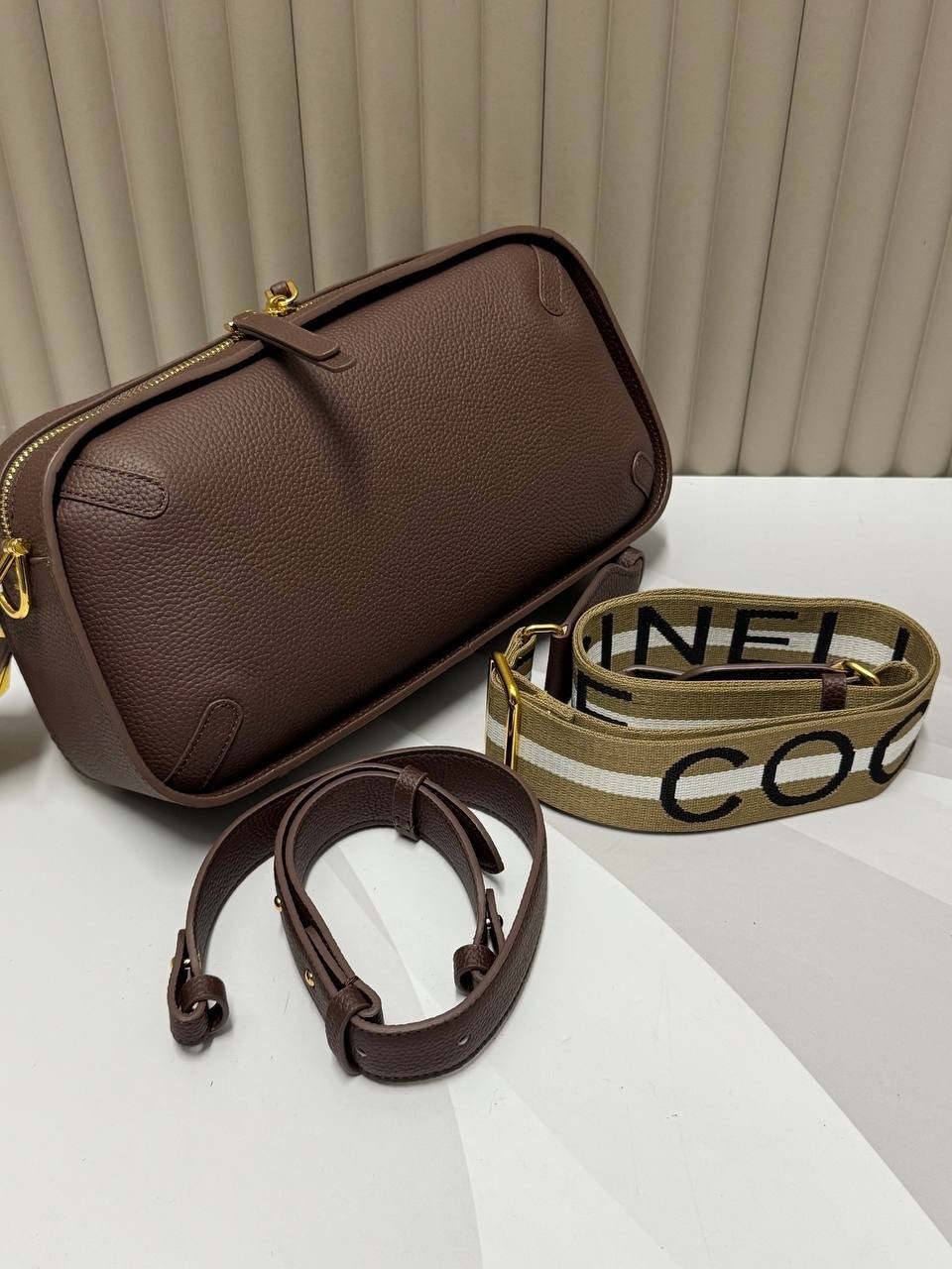 сумка coccinelle,coccinelle сумка кросс-боди,сумка кросс-боди женская coccinelle es5 15 02 01 бордовый,сумка женская через плечо coccinelle,сумка coccinelle lea цвет коричневый